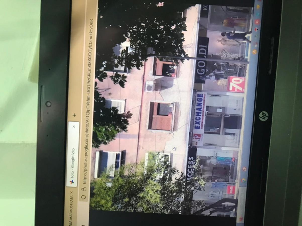 Proper House Iva Apartment Tirana Exterior photo